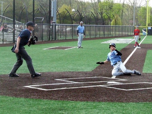 0509_baseball_500.jpg 0509_baseball_500.jpg