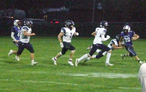 0915_football_500.jpg